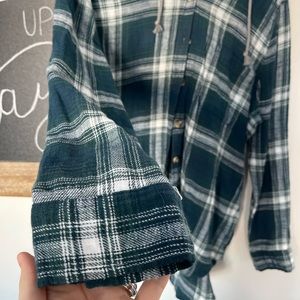 Hooded plaid shirt